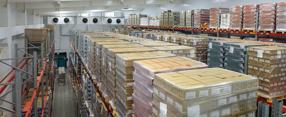 How the Right 3PL Can Help You Break Through the Biggest Food and Beverage Logistics Challenges